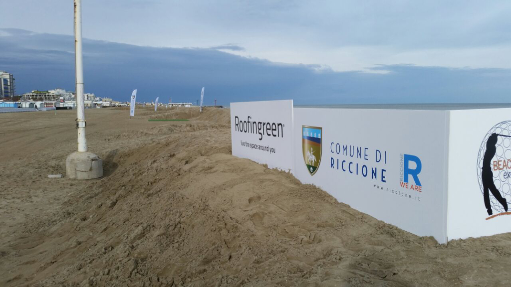 Roofingreen Golf Beach Experience