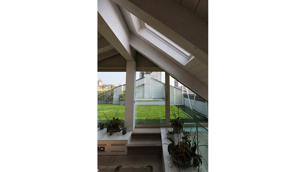 Roofingreen The Number 6 - in the city