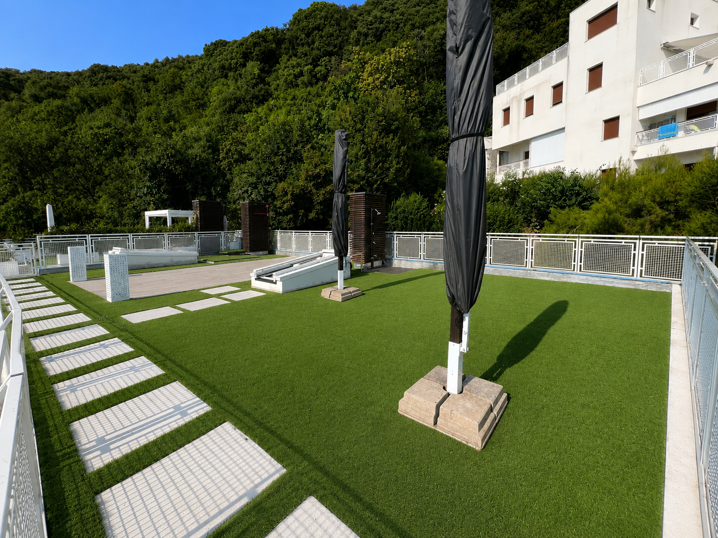 dbase-ceramic-florim-leaf-flooring