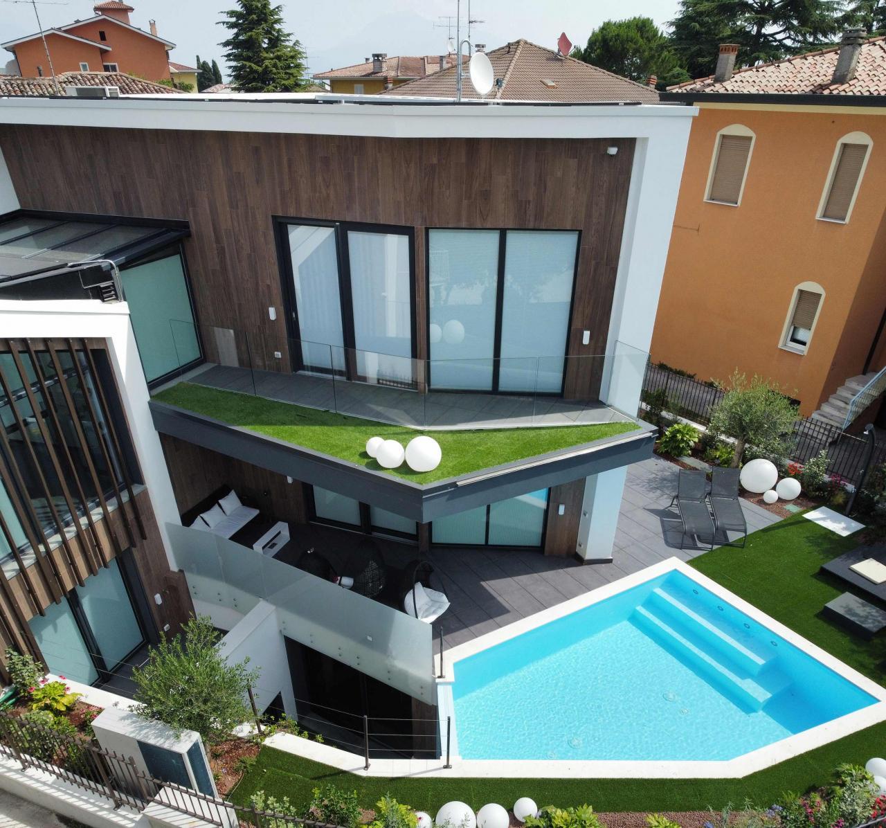 Private Residence in Sirmione, Italy